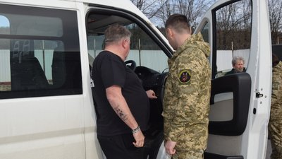 В Могилів-Подільському прикордонному загоні нові режимні обмеження для чоловіків