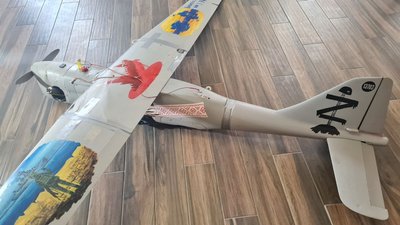 Безпілотник "Орлан-10" та трофеї з передової передали військові у музей Звягеля Безпілотник "Орлан-10" та трофеї з передової передали військові у музей Звягеля