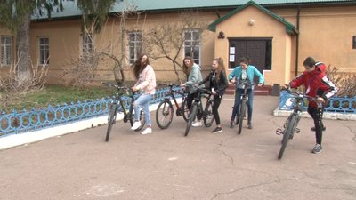 Чергування влаштовують після уроків та у вихідні Чергування влаштовують після уроків та у вихідні