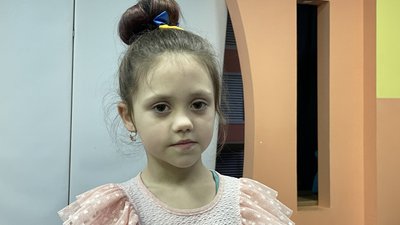 Окопні свічки та ляльки для ЗСУ. У Миколаєві організували дитячий майстер-клас Окопні свічки та ляльки для ЗСУ. У Миколаєві організували дитячий майстер-клас
