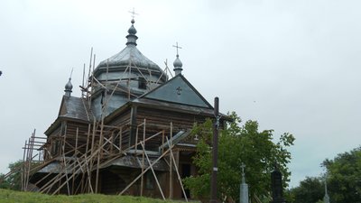 На Прикарпатті відновлюють 133-річну церкву