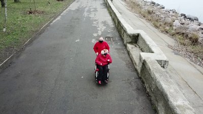 "Кохання долає все". Історія подружжя Кравченків з Херсонщини