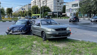 Потрійне вбивство у Харкові. Що відомо про 20-річного затриманого Потрійне вбивство у Харкові. Що відомо про 20-річного затриманого