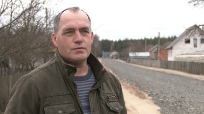 Зібрали мільйон: у селі на Рівненщині люди самі "поремонтували" дорогу Зібрали мільйон: у селі на Рівненщині люди самі "поремонтували" дорогу
