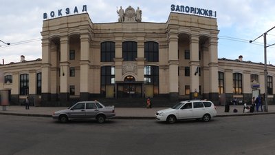 Чоловік, якого знайшли мертвим на вокзалі Запоріжжя-1, вкоротив собі віку