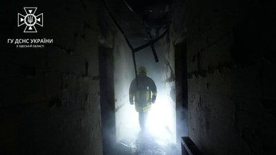 На Одещині горіли два приватних будинки: двох людей з опіками ушпиталили На Одещині горіли два приватних будинки: двох людей з опіками ушпиталили