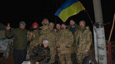 "Не опускати руки, а бути сильними", - волонтер Олег Кушнір про гідність та свободу "Не опускати руки, а бути сильними", - волонтер Олег Кушнір про гідність та свободу