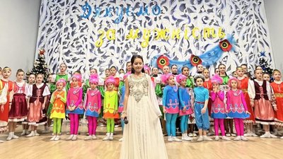 Під час благодійного концерту в Мукачеві для ЗСУ зібрали понад 26 тисяч гривень Під час благодійного концерту в Мукачеві для ЗСУ зібрали понад 26 тисяч гривень