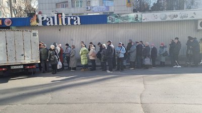 Миколаїв після нічних атак: фото з вулиць міста Миколаїв після нічних атак: фото з вулиць міста