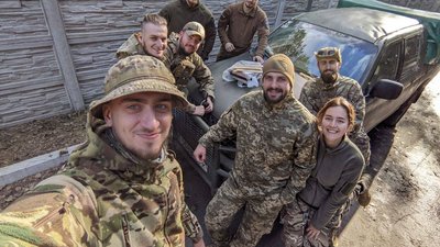 Андрій Леськів із побратимами Андрій Леськів із побратимами