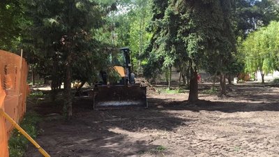 У Тернополі розпочали проєкт "Комплексне трансфер-містечко". Художник Валерій Лімонов - проти