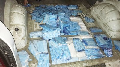 На Волині затримали партію контрабандних медичних масок На Волині затримали партію контрабандних медичних масок