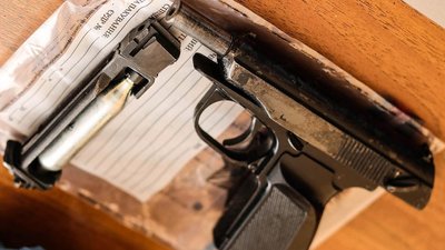 Стрілянина в тролейбусі: у Миколаєві підозрюють неповнолітнього в хуліганстві