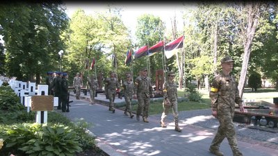 В Івано-Франківську вшанували пам'ять загиблих захисників України В Івано-Франківську вшанували пам'ять загиблих захисників України