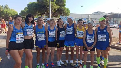Троє херсонок вибороли срібло на чемпіонаті Європи з легкої атлетики у категорії "мастерс" Троє херсонок вибороли срібло на чемпіонаті Європи з легкої атлетики у категорії "мастерс"