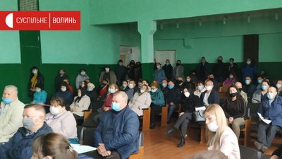 "У списках кум, сват, депутат". Громада на Волині вимагає справедливого розподілу землі "У списках кум, сват, депутат". Громада на Волині вимагає справедливого розподілу землі