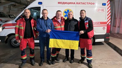 "Ми були для них, як ковток свіжого повітря": волинський медик про роботу на деокупованих територіях "Ми були для них, як ковток свіжого повітря": волинський медик про роботу на деокупованих територіях