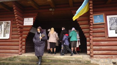 У Гуті, що на Прикарпатті, обирають місцеву владу У Гуті, що на Прикарпатті, обирають місцеву владу