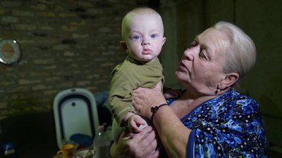 Народила під час війни: у Харкові жінка з сином понад сім місяців живе в бомбосховищі Народила під час війни: у Харкові жінка з сином понад сім місяців живе в бомбосховищі