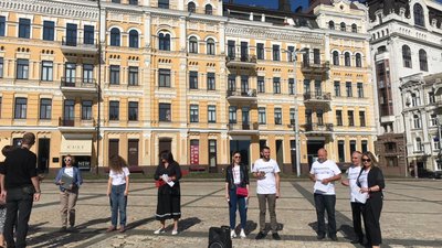 У Києві проходить літературний марафон на підтримку заручників Кремля У Києві проходить літературний марафон на підтримку заручників Кремля