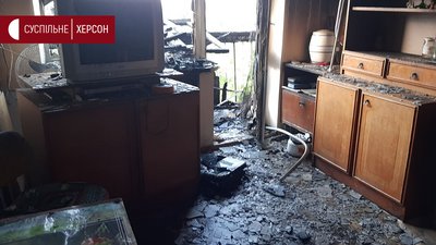 Мешканці будинку, що горів у Новій Каховці, розповідають причину пожежі (репортаж) Мешканці будинку, що горів у Новій Каховці, розповідають причину пожежі (репортаж)