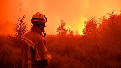 У Бельгії вирує найбільша пожежа