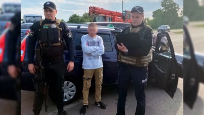 Підозрюваний у шахрайстві, якого затримали на виїзді з Чернігова Підозрюваний у шахрайстві, якого затримали на виїзді з Чернігова