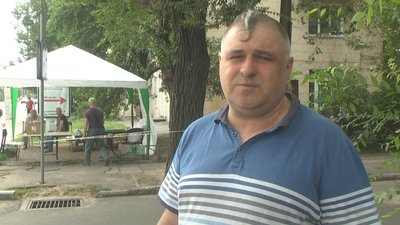 Де у Запоріжжі вимушені переселенці можуть отримати їжу Де у Запоріжжі вимушені переселенці можуть отримати їжу