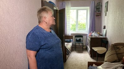 16 родин у Лісному під Харковом лишились без житла через війну: чому не відновлюють їхній будинок 16 родин у Лісному під Харковом лишились без житла через війну: чому не відновлюють їхній будинок