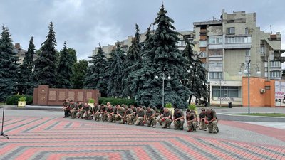 У Черкасах попрощались із загиблим в Оленівці підполковником У Черкасах попрощались із загиблим в Оленівці підполковником