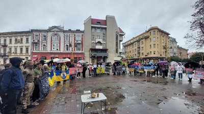 Акція на підтримку полонених азовців Акція на підтримку полонених азовців