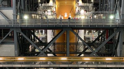 NASA показало свою суперракету для польоту на Місяць