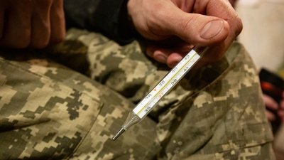 У реанімації інфекційної лікарні Одеси помер військовий з COVID-19