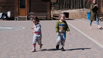 Діти, яких евакуювали з Миколаївщини Діти, яких евакуювали з Миколаївщини
