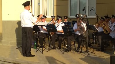 "Моє місто! Моя конституція!": У Сєвєродонецьку святкували день конституції "Моє місто! Моя конституція!": У Сєвєродонецьку святкували день конституції