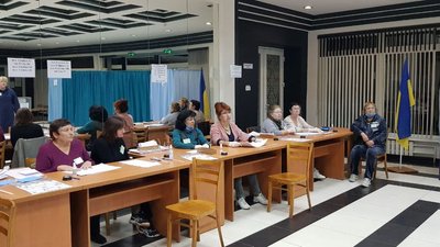 У Харкові завершилося голосування на позачергових виборах мера У Харкові завершилося голосування на позачергових виборах мера