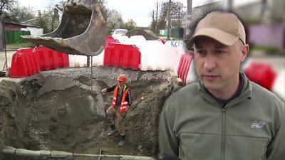 У Житомирі триває заміна ділянки магістрального водогону на перехресті вулиць Каховської та Героїв Пожежних