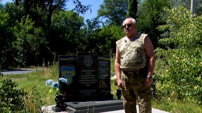 До свята організували автопробіг. Рубіжне відзначає річницю визволення від проросійських окупантів До свята організували автопробіг. Рубіжне відзначає річницю визволення від проросійських окупантів