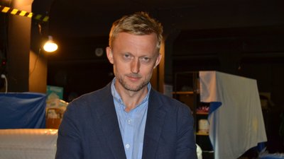 У Тернополі переселенцям видають ковдри та матраци У Тернополі переселенцям видають ковдри та матраци