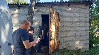 Поліція вилучила у сумського волонтера 1,5 тонни дизельного палива Поліція вилучила у сумського волонтера 1,5 тонни дизельного палива