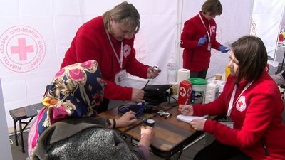 Перша меддопомога, мобільні бригади та гуманітарна допомога: як працює "Червоний Хрест" на Волині Перша меддопомога, мобільні бригади та гуманітарна допомога: як працює "Червоний Хрест" на Волині
