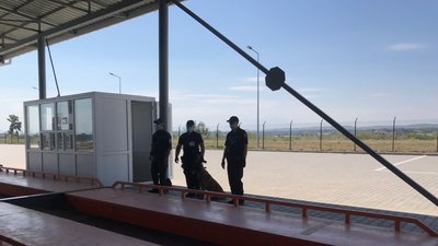 На Одещині показали як працює поромна переправа "Орлівка-Ісакча" На Одещині показали як працює поромна переправа "Орлівка-Ісакча"
