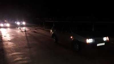 Аварія з пішоходом на Сумщині: 44-річний чоловік потрапив до лікарні Аварія з пішоходом на Сумщині: 44-річний чоловік потрапив до лікарні