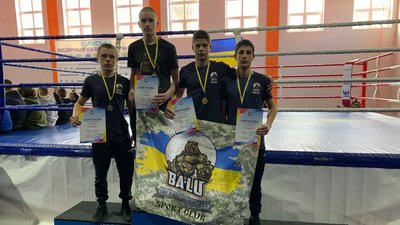 Сумчани отримали одинадцять медалей на чемпіонаті Києва з кікбоксингу WAKO Сумчани отримали одинадцять медалей на чемпіонаті Києва з кікбоксингу WAKO