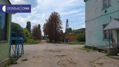 На Сумському заводі гумотехнічних виробів триває обшук На Сумському заводі гумотехнічних виробів триває обшук