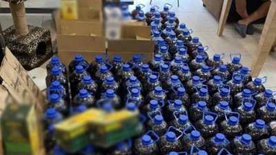 Працівників Інституту хімії підозрюють у виготовленні підробленого алкоголю "відомих брендів"