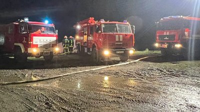 На Івано-Франківщині горіли приміщення волонтерської організації та заклад громадського харчування