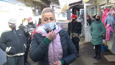 Луцькі ринки працюють з обмеженнями. Що змінилося для покупців Луцькі ринки працюють з обмеженнями. Що змінилося для покупців