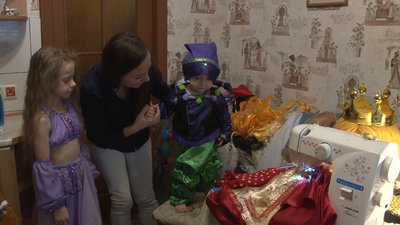Хобі для душі. Черкащанка створює новорічні костюми Хобі для душі. Черкащанка створює новорічні костюми
