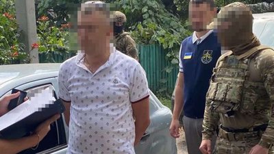 Продав "гуманітарки" на майже два мільйони гривень. На Дніпропетровщині судитимуть місцевого жителя